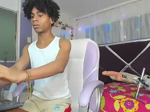 Santy bigcock 01 online show from January 8, 2:36 am