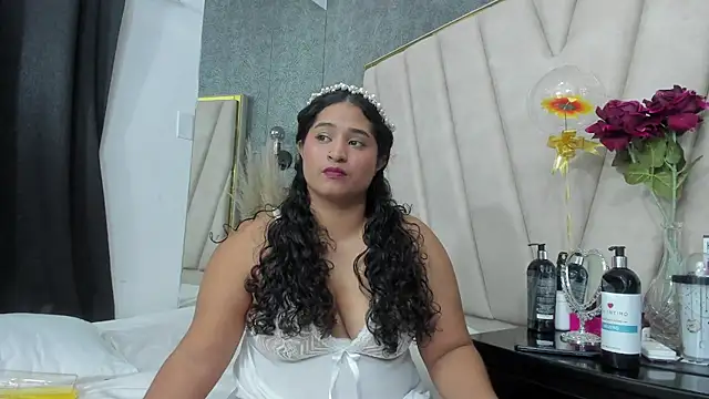 alana-silva online show from March 13, 1:45 am