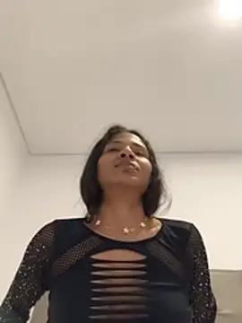 Stephanie1319 online show from June 18, 3:51 am