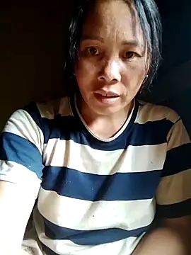 Snapshot of Ana_hoa chatting on July 6, 11:18 am Ana hoa online show from July 6, 11:18 am