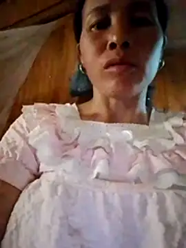 Snapshot of Ana_hoa chatting on July 17, 8:43 am Ana hoa online show from July 17, 8:43 am