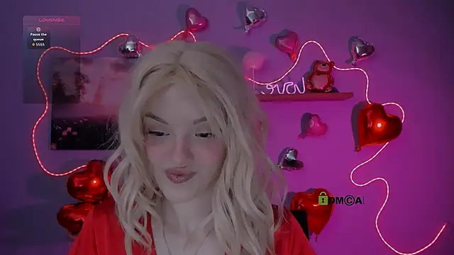 mia starrr  online show from February 14, 8:49 pm