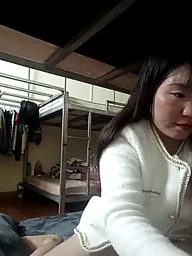 Helen kelly online show from December 19, 2:02 pm