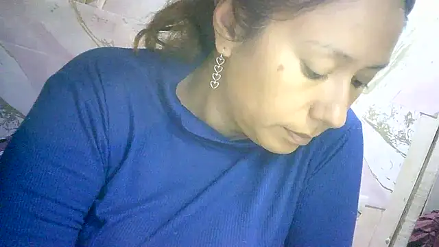 Zulreyna online show from June 3, 4:15 am