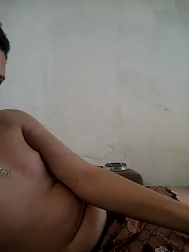 casadodequebra online show from March 9, 7:40 pm