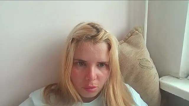 HornyElena online show from June 9, 3:23 pm