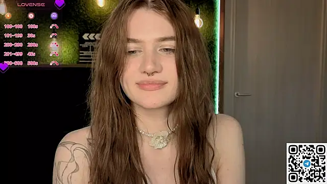 eshleeygreen online show from April 15, 7:32 pm