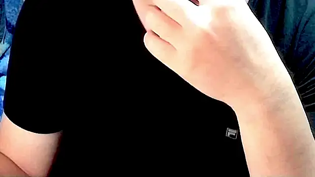 kk05483 online show from February 28, 8:48 am