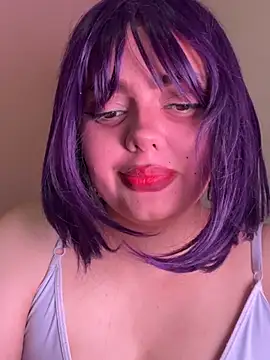 candicewest  online show from July 23, 6:06 pm