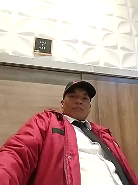 Loquillopajero online show from March 14, 3:34 am