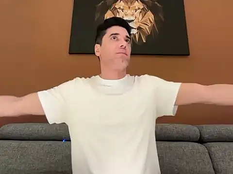 Snapshot of marcoo_x chatting on February 23, 8:06 pm marcoo x online show from February 23, 8:06 pm