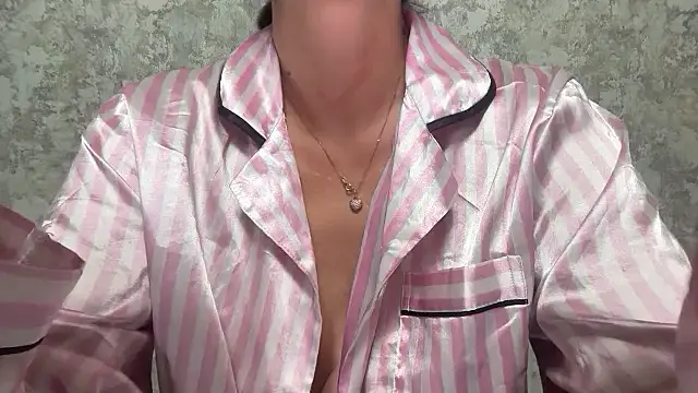 Angelinaa19 online show from April 9, 7:52 pm