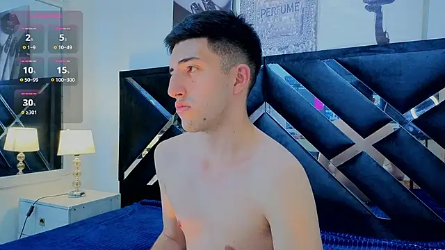 Un Sluttyy online show from May 8, 3:12 am