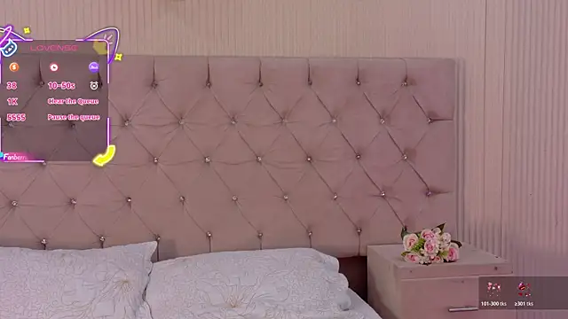 ZarinaWynne online show from July 16, 2:34 pm