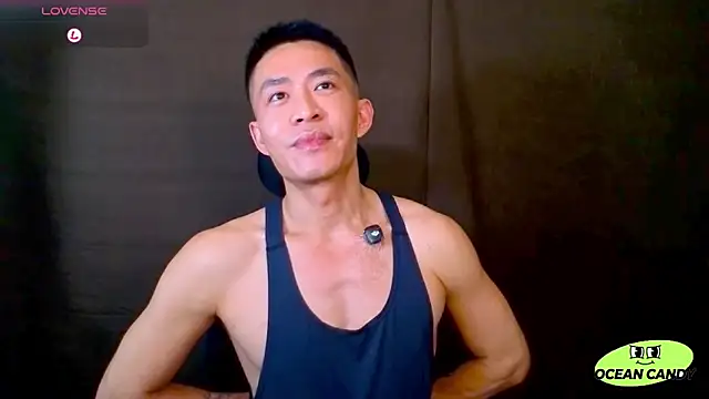 OceanCandy online show from April 3, 7:01 pm