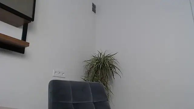 Veronichkaaa online show from March 20, 7:57 am