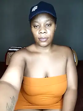 Emmylove-xr25 online show from November 28, 6:32 pm