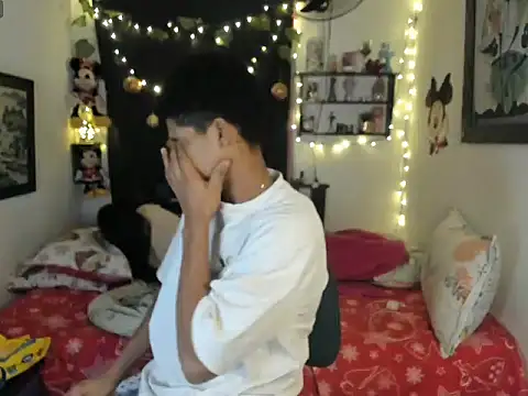 Snapshot of JUANBIGCOCK21CM chatting on December 15, 9:02 am JUANBIGCOCK21CM online show from December 15, 9:02 am