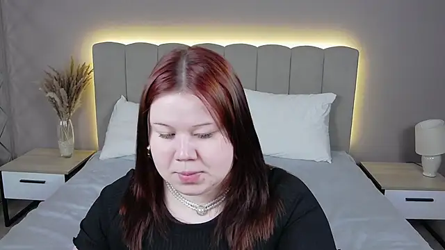 EvaNova  online show from April 12, 10:20 am