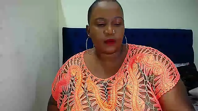 BMWWWXXX online show from February 13, 4:36 pm