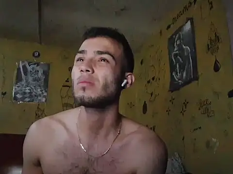 BedeckedInsured online show from July 1, 4:14 am