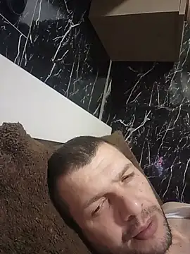 Saddamzaid1985 online show from June 17, 1:45 pm