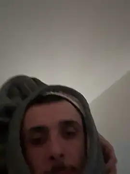 groschibre40100 online show from November 23, 1:44 pm