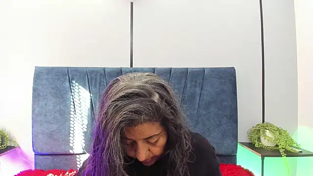 Victoriaa Anderson online show from July 10, 12:52 pm
