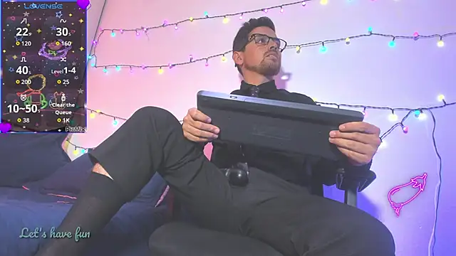 Snapshot of Prince1_dark chatting on December 16, 4:39 am Prince1 dark online show from December 16, 4:39 am