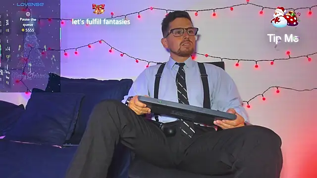 Snapshot of Prince1_dark chatting on December 20, 5:03 am Prince1 dark online show from December 20, 5:03 am