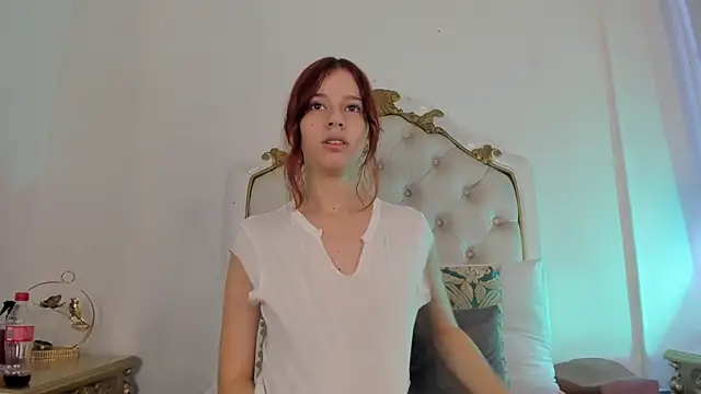 scarlett smith 3 online show from April 8, 2:50 pm