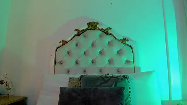 scarlett smith 3 online show from April 11, 3:33 am