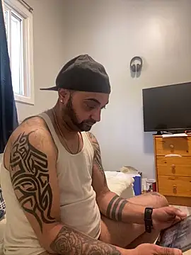 juicythickclit69 online show from May 31, 6:42 pm
