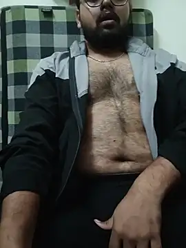 Snapshot of MrToxxic chatting on November 22, 5:45 pm MrToxxic online show from November 22, 5:45 pm