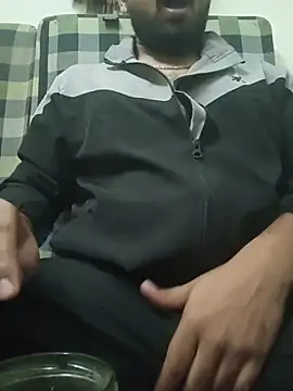 Snapshot of MrToxxic chatting on November 23, 5:13 pm MrToxxic online show from November 23, 5:13 pm