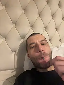 Kinkycouple142 online show from February 2, 4:06 pm