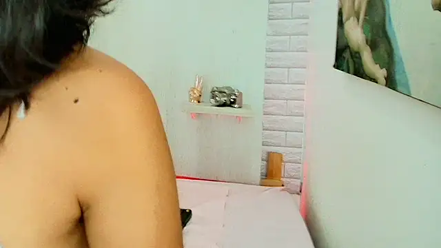 KATY LOWERY online show from February 22, 3:29 am