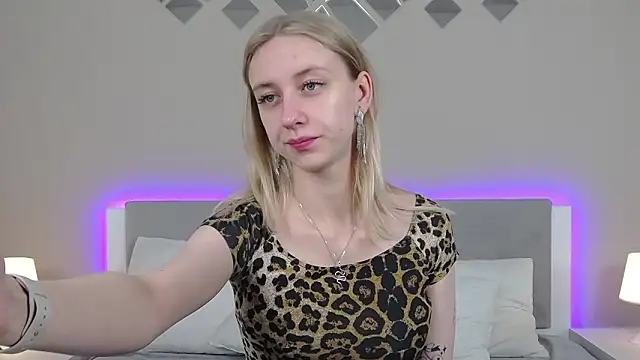 RachaelCute online show from March 14, 10:32 am