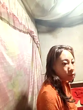 Snapshot of -Chua-90 chatting on January 16, 9:19 pm -Chua-90 online show from January 16, 9:19 pm