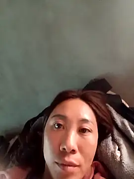 Snapshot of -Chua-90 chatting on February 6, 5:56 am -Chua-90 online show from February 6, 5:56 am