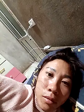 Snapshot of -Chua-90 chatting on February 6, 9:29 pm -Chua-90 online show from February 6, 9:29 pm