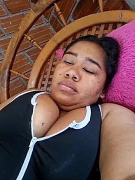 Sarahy- online show from April 8, 7:58 pm