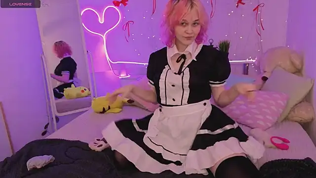 Awawrin online show from March 13, 8:37 pm