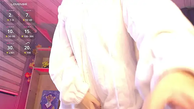 DahliaVex  online show from April 17, 11:35 am