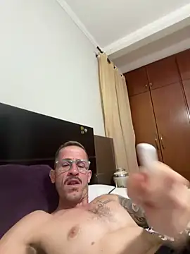 Lucasjandre online show from May 16, 12:18 am