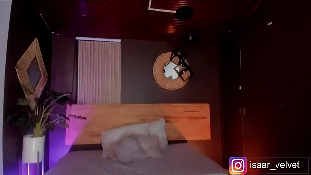 Velvet Dreamss online show from March 12, 12:00 pm