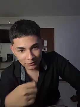 Santiagooo1233 online show from March 1, 4:14 am