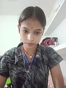 Mohnicute online show from May 13, 7:22 pm