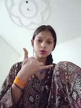 Mohnicute online show from June 15, 6:21 pm