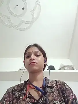 Mohnicute online show from July 6, 6:43 pm